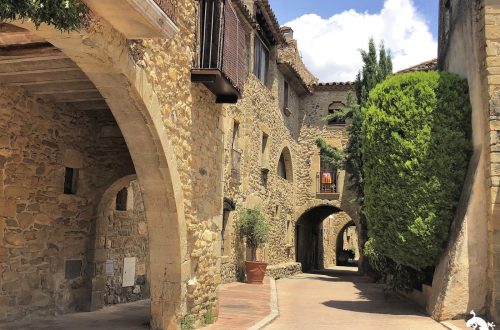 monells increíble pueblo del interior de Girona