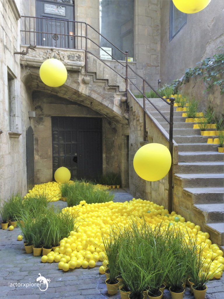 girona-temps-de-flors.-patio-amarillo